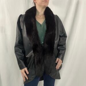 Vintage 1980s Jacqueline Ferrar Leather Coat with Fox Fur Trim Size Large